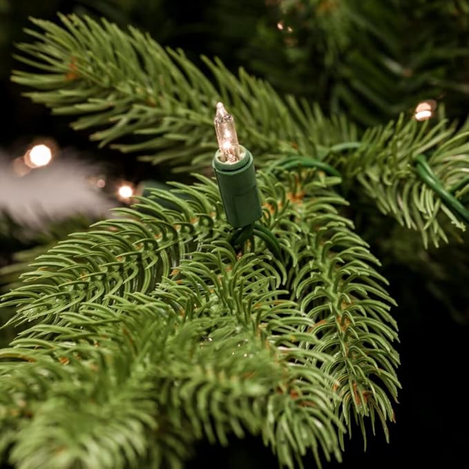 Fraser Hill Farm 6.5-Ft. Foxtail Pine Artificial Christmas Tree with Stand and No Lights, Unlit Foldable Fake Tree with Realistic Foliage for Home Decoration