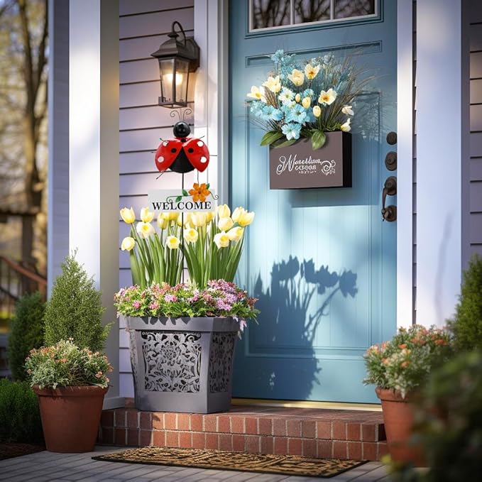 Veclotch 30"" H Metal Ladybug Garden Stake,Rustic Ladybird Decorative Yard Stakes Metal Yard Art Bug Ornaments Welcome Outdoor Spring Garden Stake for Patio Lawn Porch Pathway Decor