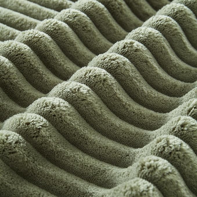 LINSY HOME Sectional Sleeper Sofa with Pull Out Couch Bed Convertible Plush Corduroy Cloud Couch with Storage Chaise & USB Charging, Comfy Modular Couches for Living Room (Green)