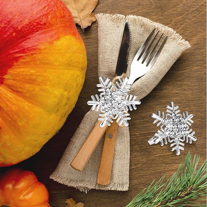 Halatool Set of 8 Christmas Napkin Rings Silver Snowflake with White Rhinestone Napkin Holder for Christmas Thanksgiving Holiday Party Table Decoration