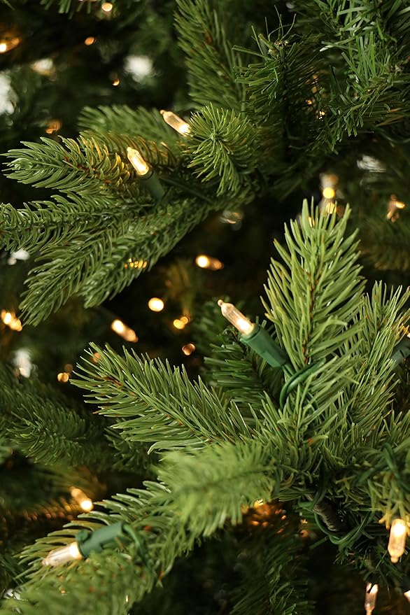 Fraser Hill Farm 9-Ft. Foxtail Pine Artificial Christmas Tree with Warm White LED Lights and Stand, Prelit Foldable Fake Tree with Realistic Foliage for Home Decoration