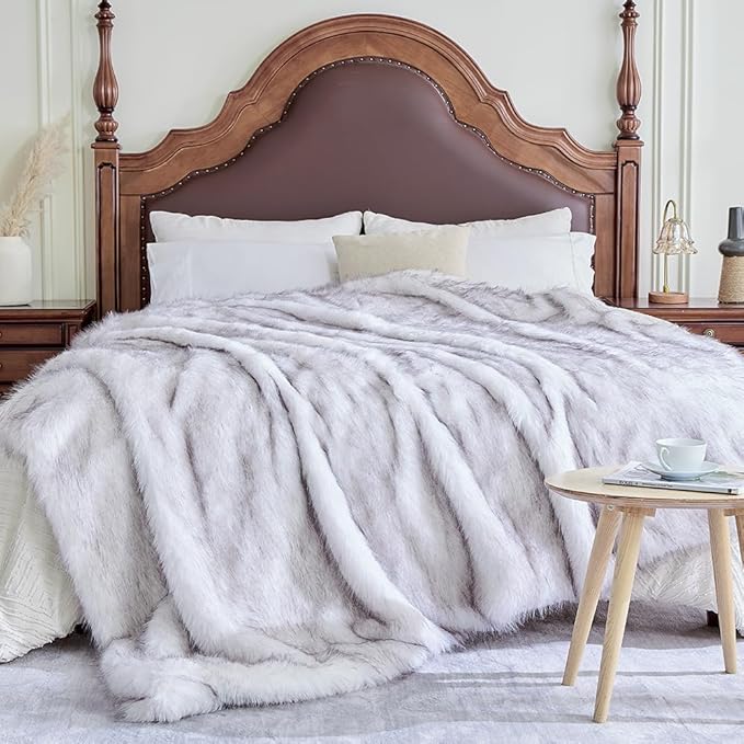 Fluffy Faux Fur Throw Blanket – Super Soft Warm Thick Plush Blanket for Bed, Couch & Office, Cozy Fuzzy Throw with Flannel Backing,60"x80", White