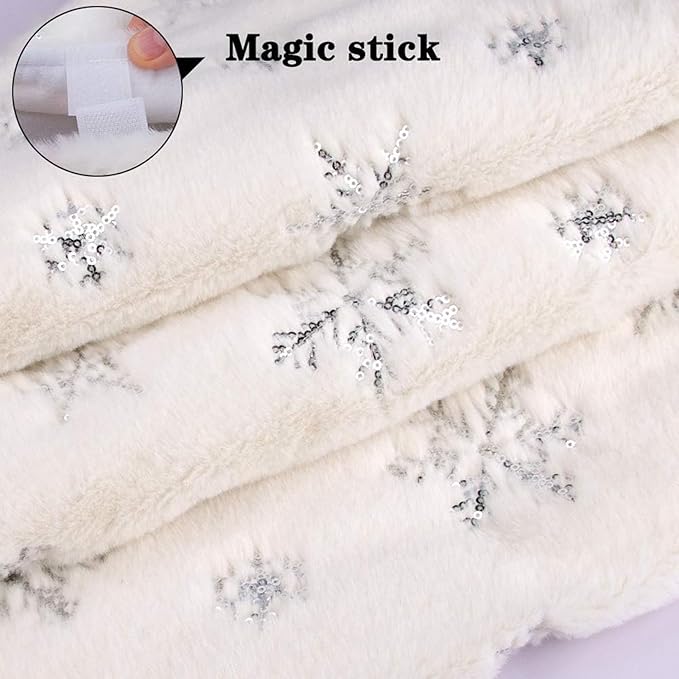 60inch White Christmas Tree Skirt Tree Carpet Blanket, Soft 5ft Xmas Christmas Tree Blanket with Silver Snowflake White Faux Fur Carpet for Christmas Holidays Decoration Party