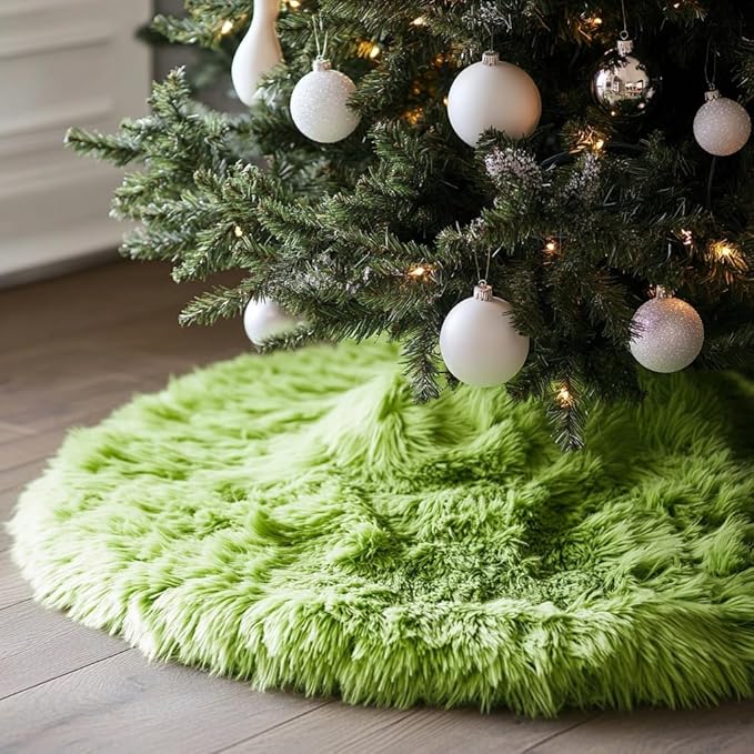 AOGU 60 Inch Faux Fur Christmas Tree Skirt Green Plush Skirt for Merry Christmas Party Christmas Tree Decoration