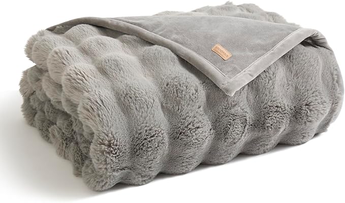 EVERGRACE Ultra Soft Luxury Fluffy Ridgeline Faux Rabbit Fur Throw Blanket, Thick Warm Bubble Throw for Bed, Cozy Plush Reversible Blankets for Couch, Chair, Sofa, Grey, 60x80 Inches, 870 GSM