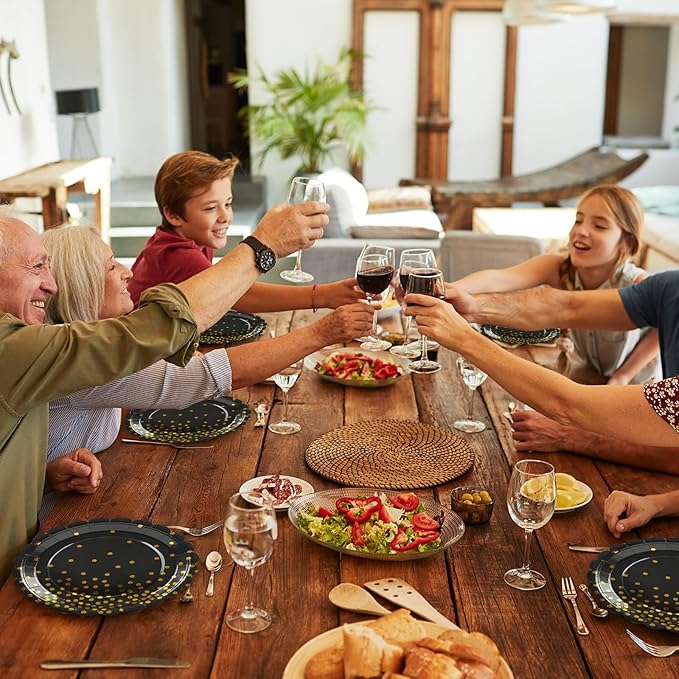 50PCS Black and Gold Paper Plates, 7 Inch Black Scalloped Party Plates Disposable Dessert Plate Cake Plate for Graduation Retirement Aniversary Birthday Dinner