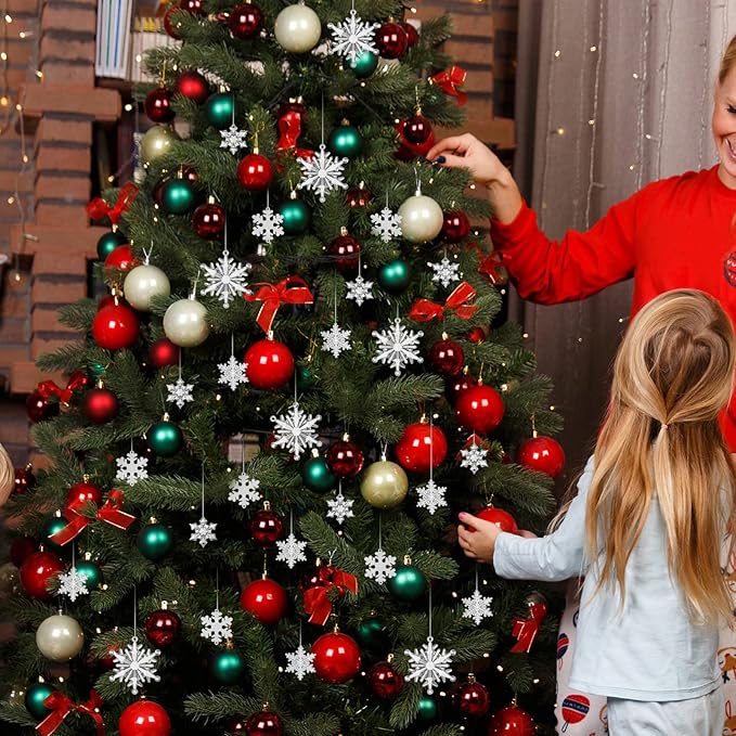 Dilunave 40 Pieces Christmas Snowflake Ornaments Acrylic Christmas Tree Decorations Crystal Snowflakes Translucent Winter Hanging Ornament for Tree(Clear)