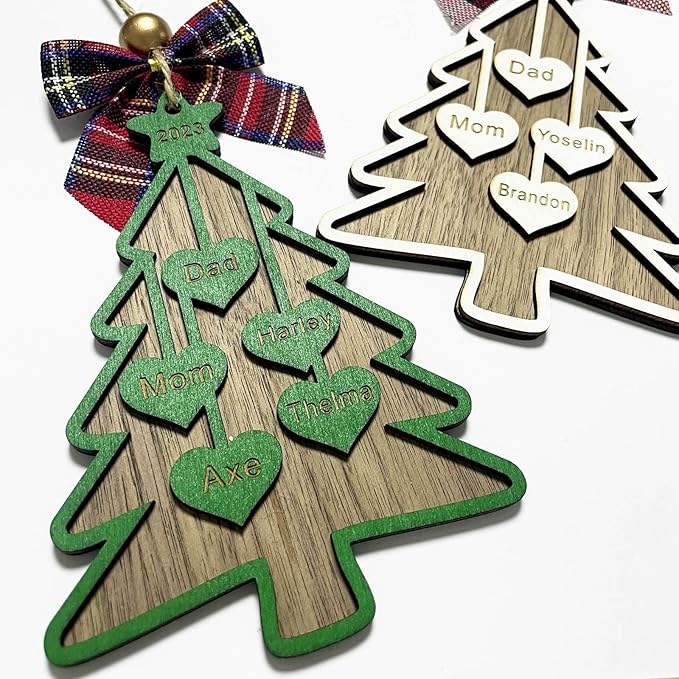 2025 Personalized Christmas Ornaments Family of 2/3/4/5/6/7/8,Custom Christmas Tree Ornaments Deorations with Names,Customized Xmas Ornament Tree Deorations,Personalized Wooden Ornament Gifts