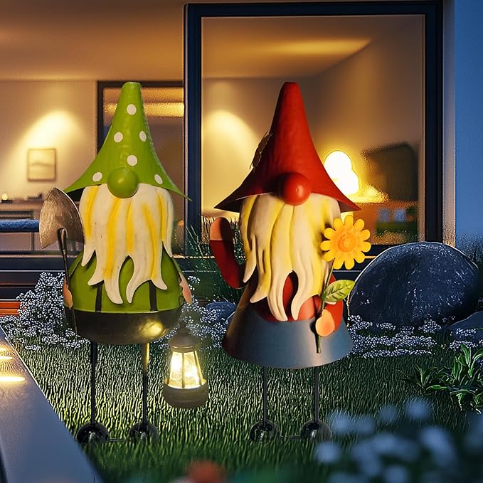 HONGLAND Solar Metal Gnome Yard Art -18 Inch Garden Gnomes Statues Outdoor Decor with Solar Lantern Lights -3D Outdoor Figurines for Patio Yard Lawn Porch Ornament Gardening Gifts