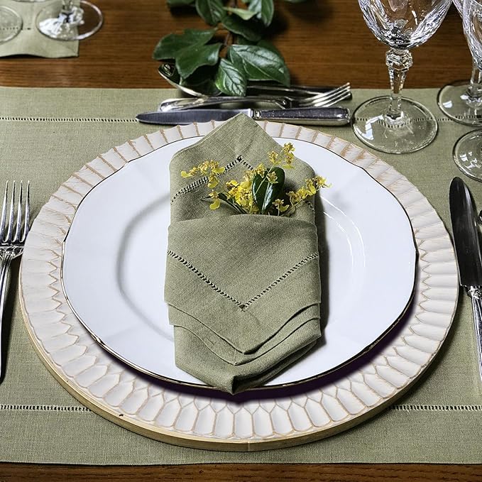 13" White Chargers for Dinner Plates, Decorative Charger Plates, Plastic Charger & Service Plate 6 Pack Table Setting Bulk Wedding, Thanksgiving, Festival