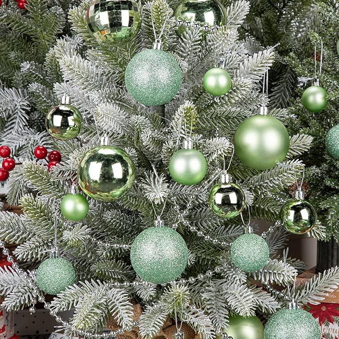 50pcs Christmas Ball Ornaments Green Small Shatterproof Christmas Tree Decorations Xmas Tree Ornaments Balls with Hanging Loop for Wedding Holiday Party Wreath Home Decor